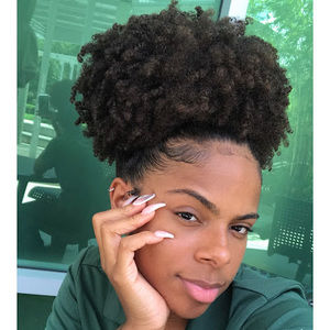 Meet your Posher, Stephanie